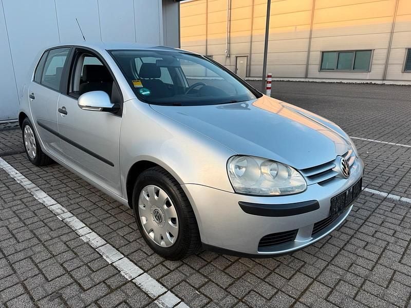Gebraucht VW Golf V 75 PS (55 kW) 2006 Silber Kleinwagen