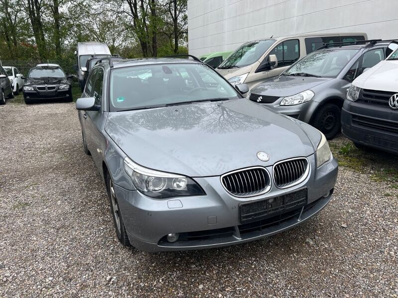 Grau Gebraucht 2007 BMW 525 Kombi | 1.900 € (Superpreis) - Bild 1/4