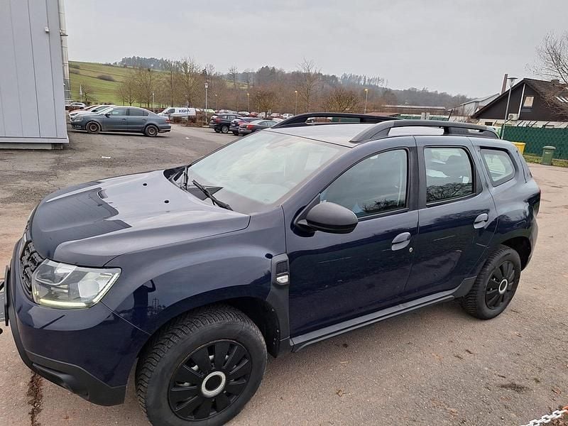 Blau Gebraucht 2018 Dacia Duster SUV | 8.880 € (Superpreis) - Bild 1/4