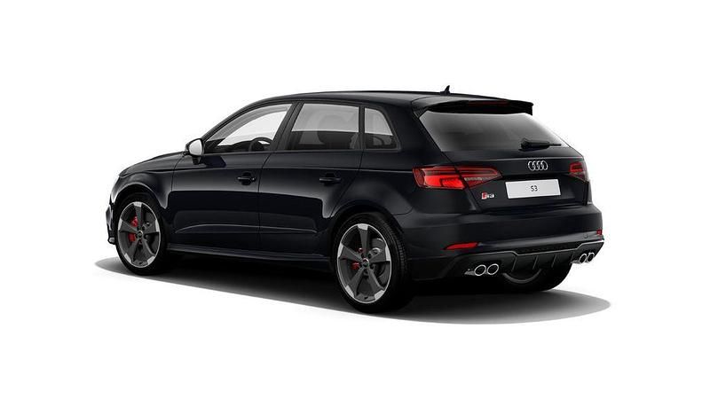 Gebraucht Audi S3 Design 310 PS (228 kW) 2018 Mythosschwarz metallic Limousine