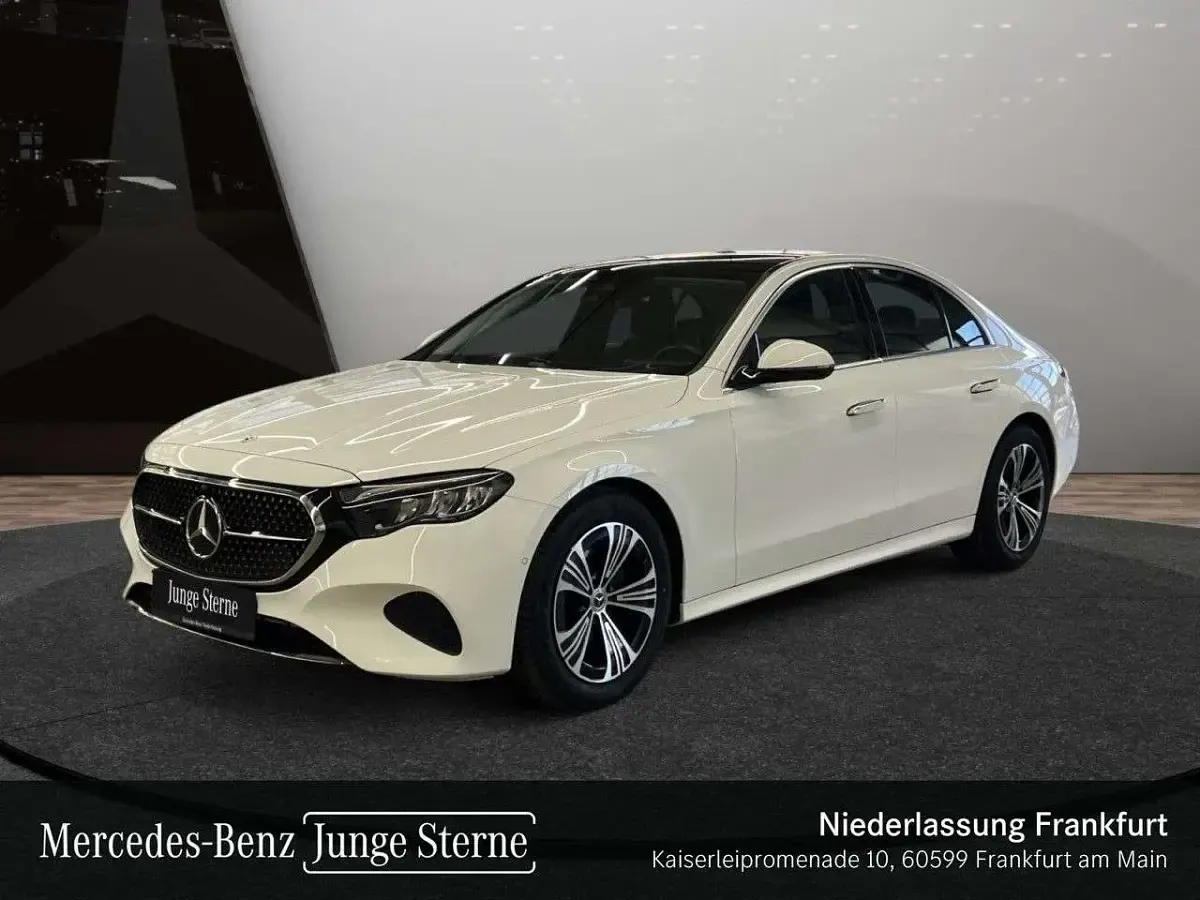 Gebraucht Mercedes E220 Advanced 197 PS (144 kW) 2025 Weiß Limousine