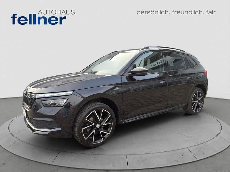 Schwarzmagic perleffekt Gebraucht 2022 Skoda Kamiq Monte Carlo SUV | 18.870 € (Guter Preis) - Bild 1/3
