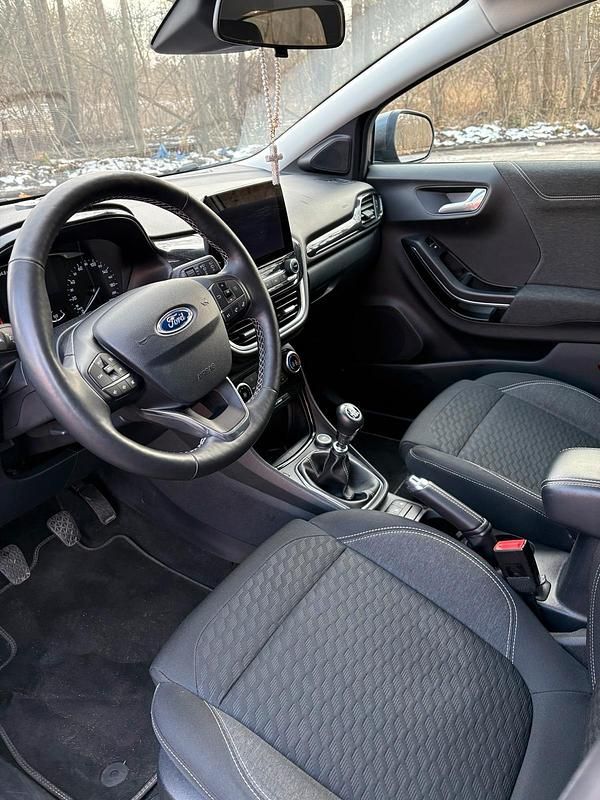 Gebraucht Ford Puma 125 PS (91 kW) 2021 Grau SUV