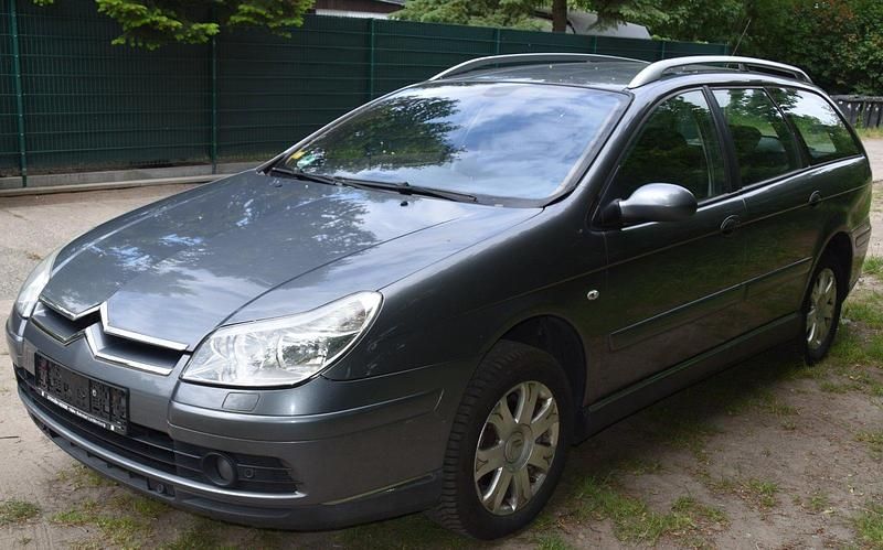 Grau Gebraucht 2005 Citroën C5 Kombi | 1.500 € (Fairer Preis) - Bild 1/4
