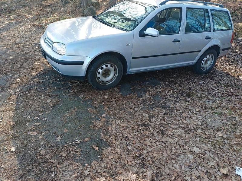 Gebraucht VW Golf IV 105 PS (77 kW) 2000 Kombi