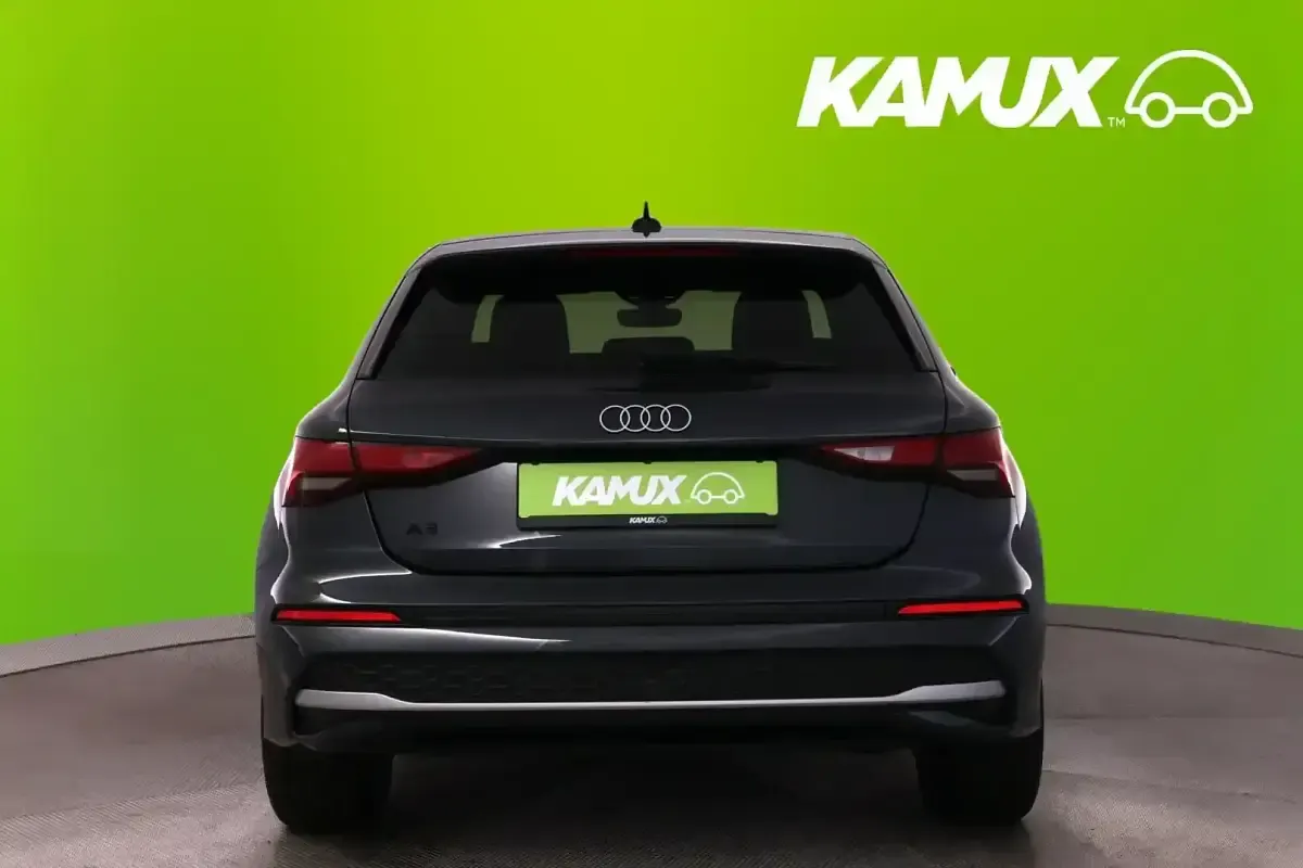 Gebraucht Audi A3 Advanced 116 PS (85 kW) 2025 Silber / grau Limousine