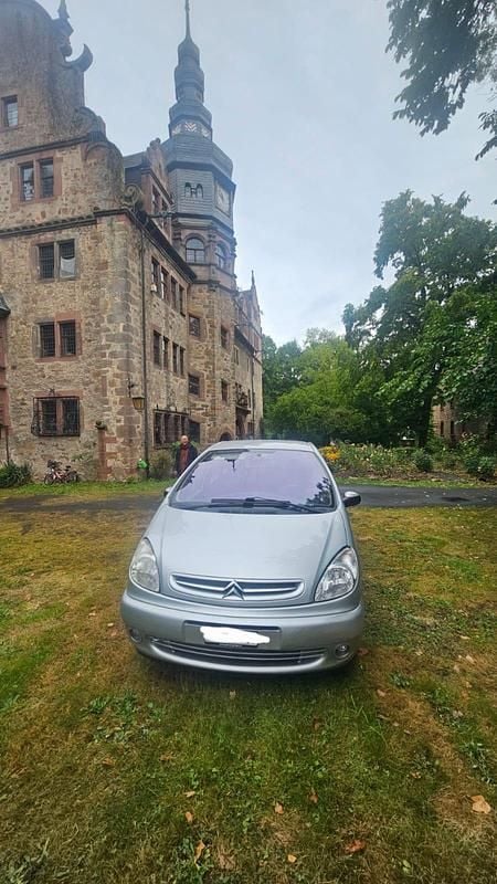 Silber Gebraucht 2003 Citroën Xsara Picasso Van / Kleinbus | 800 € (Superpreis) - Bild 1/4