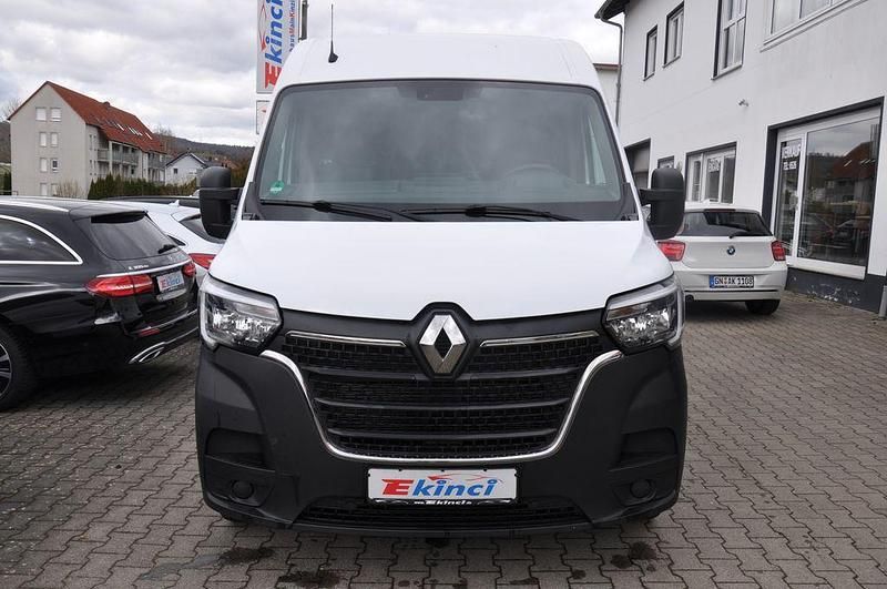 Gebraucht Renault Master 150 PS (110 kW) 2022 Weiß Van / Kleinbus