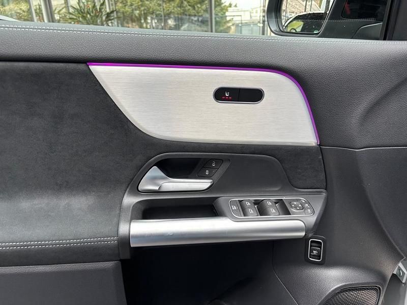 Gebraucht Mercedes GLA220 190 PS (139 kW) 2026 Manufaktur lack manufaktur alpingrau uni SUV