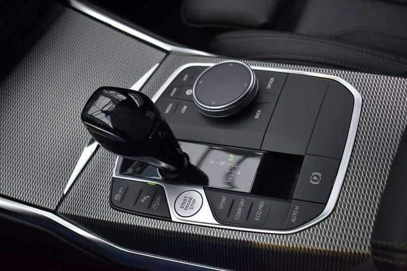 Gebraucht BMW 330 M Sport 258 PS (189 kW) 2020 Kombi