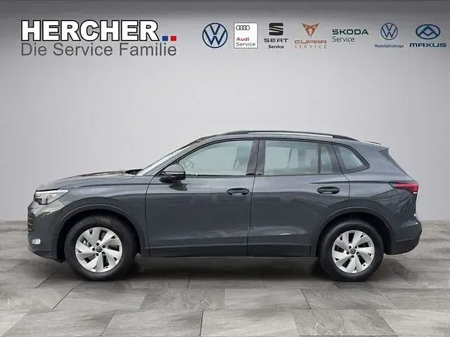 Gebraucht VW Tiguan 150 PS (110 kW) 2025 Grau SUV