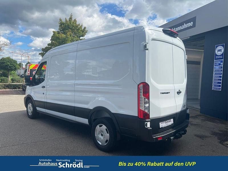 Neu Ford Transit Trend 131 PS (96 kW) 2025 Weiß Limousine
