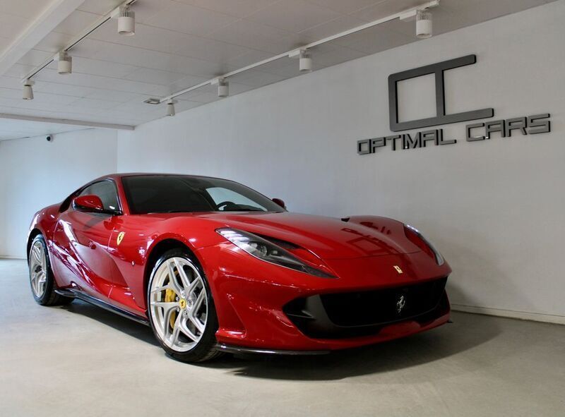Rot Gebraucht 2018 Ferrari 812 | 339.900 € - Bild 1/4