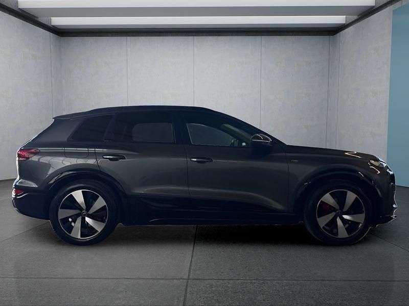 Gebraucht Audi Q6 e-tron S-Line 185 kW (252 PS) 2025 Grau SUV