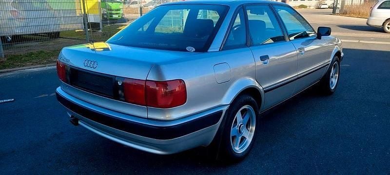 Second-hand Audi 80 90 CP (66 kW) 1992 Gri Berlinǎ
