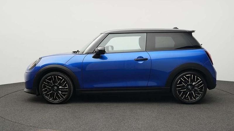 Gebraucht Mini Cooper S Favoured 204 PS (150 kW) 2025 Blau Kleinwagen