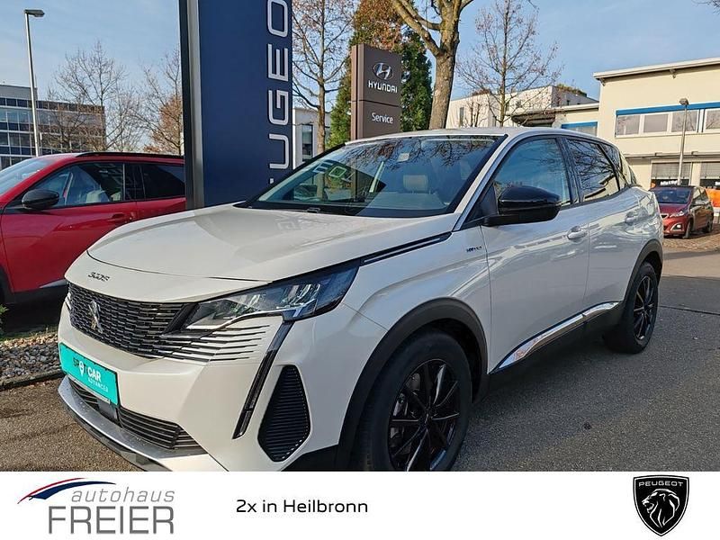 Weiß Gebraucht 2022 Peugeot 3008 Allure SUV | 22.290 € (Fairer Preis) - Bild 1/4
