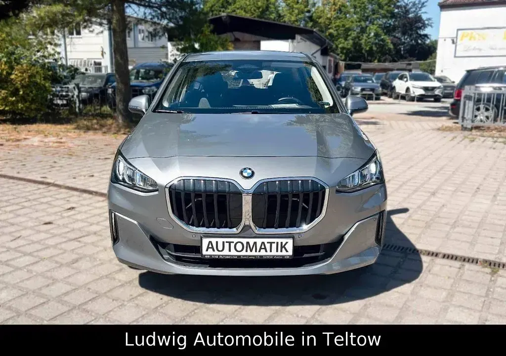 Gebraucht BMW 218 Active Tourer Performance 136 PS (100 kW) 2022 Grau Van / Kleinbus