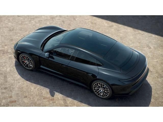 Gebraucht Porsche Taycan 419 kW (571 PS) 2023 Tiefschwarzmetallic (metallic) Limousine