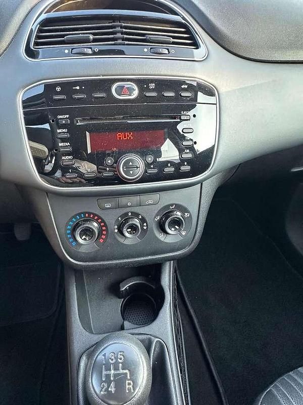 Gebraucht Fiat Punto 86 PS (63 kW) 2011 Limousine