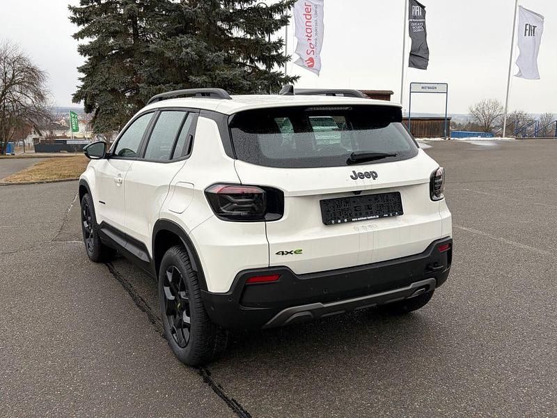 Neu Jeep Avenger 145 PS (106 kW) 2026 Weiß SUV