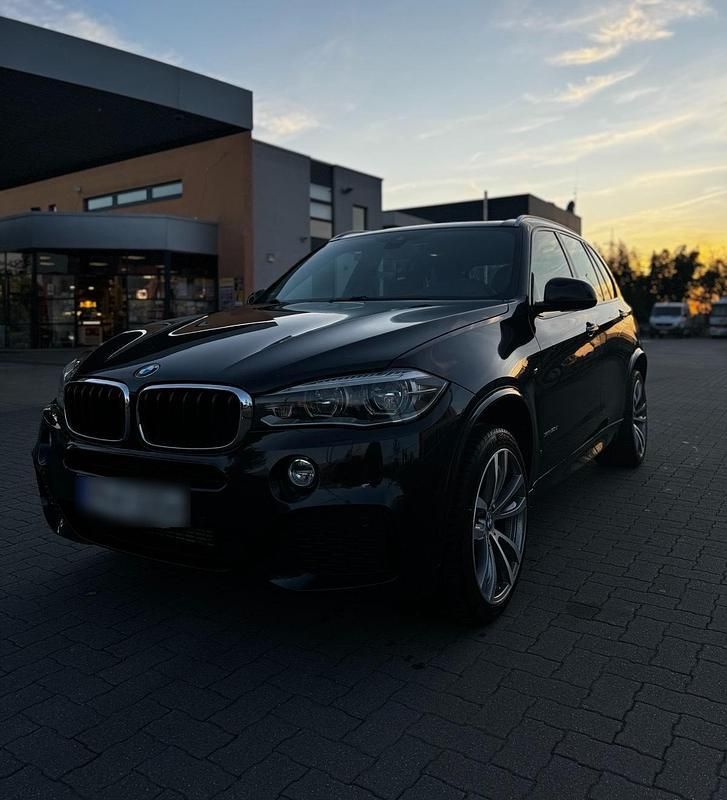 Schwarz Gebraucht 2014 BMW X5 M Sport SUV | 22.950 € (Etwas zu teuer) - Bild 1/4