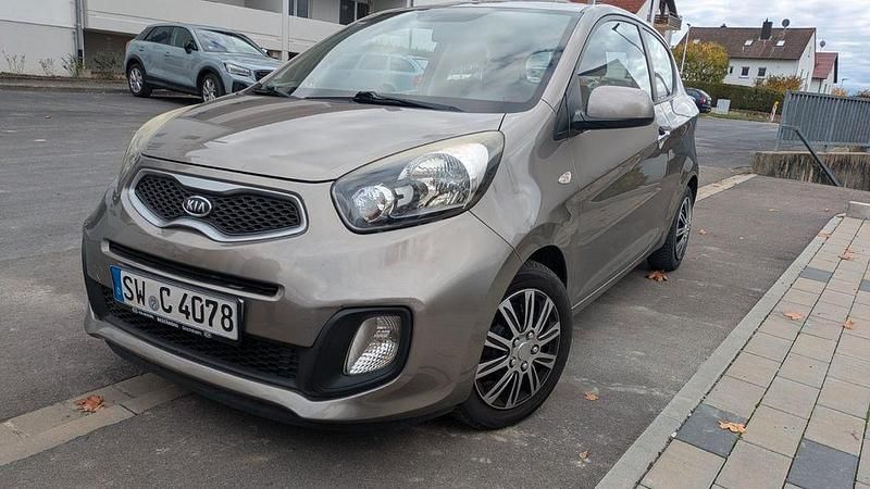 Grau Gebraucht 2012 Kia Picanto Kleinwagen | 2.990 € (Fairer Preis) - Bild 1/4