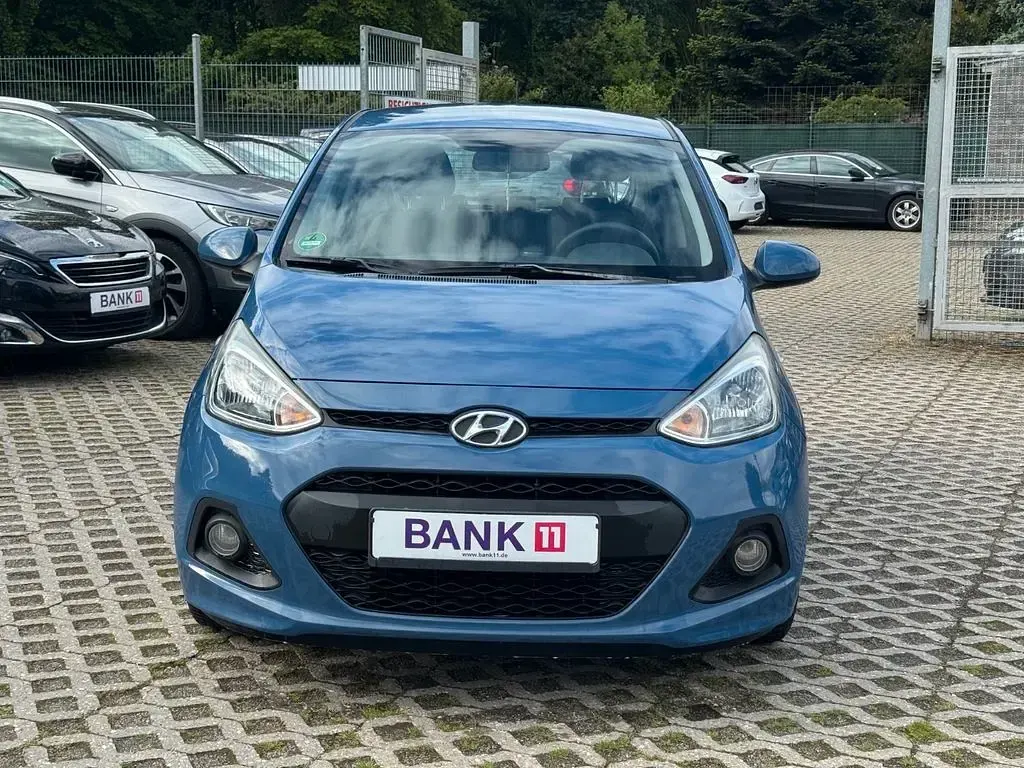 Usata Hyundai i10 67 CV (49 kW) 2015 Blu Utilitaria