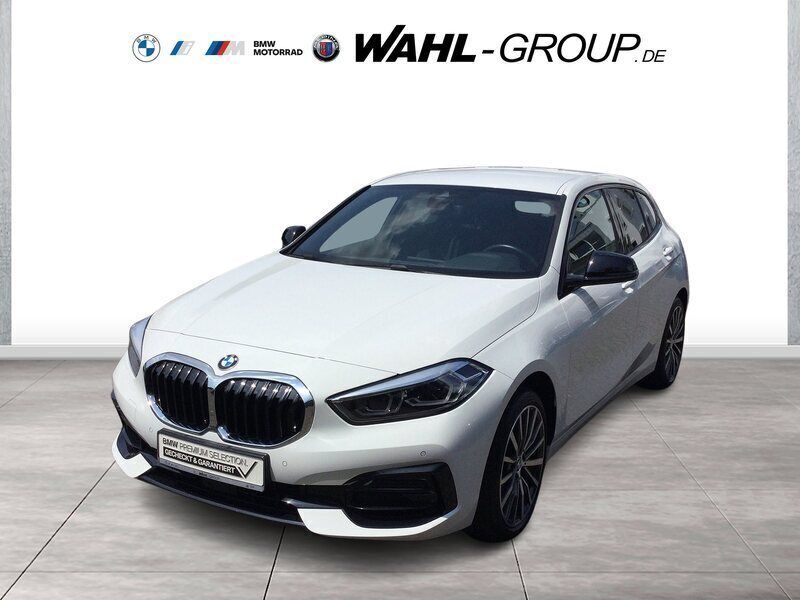 Weiß Gebraucht 2022 BMW 118 Sport Line Kleinwagen | 21.590 € (Fairer Preis) - Bild 1/4