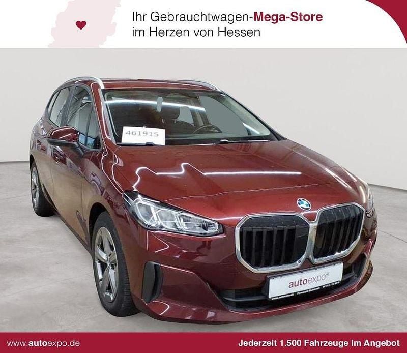 Rot Gebraucht 2022 BMW 218 Active Tourer Van / Kleinbus | 20.389 € (Superpreis) - Bild 1/4