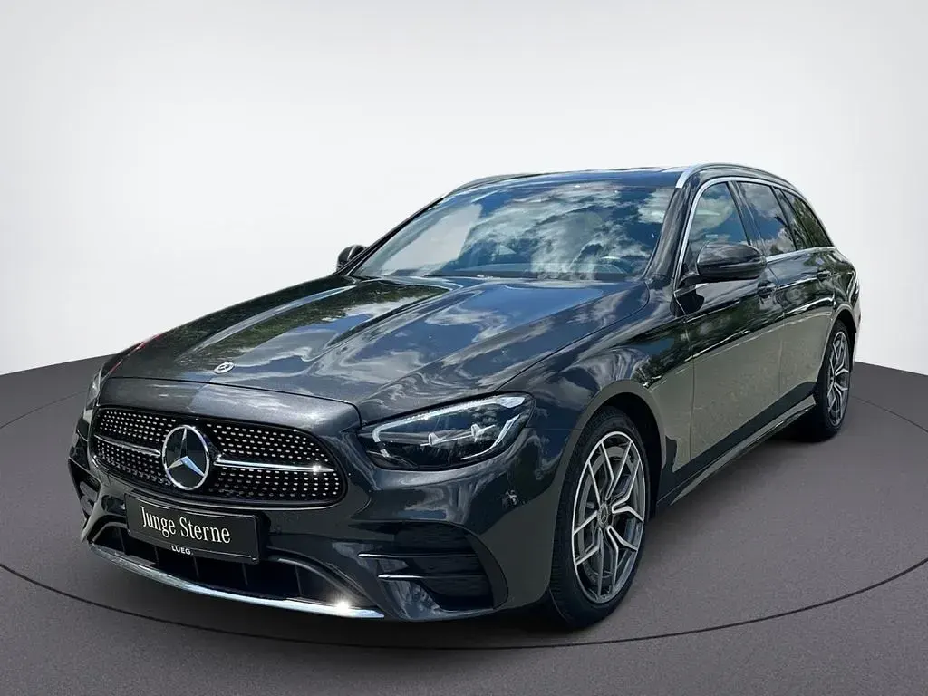 Gebraucht Mercedes E220 AMG 200 PS (147 kW) 2023 Grau Limousine