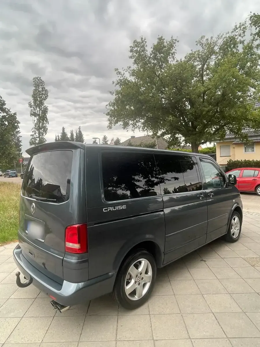 Gebraucht VW Multivan 131 PS (96 kW) 2005 Grau Van / Kleinbus