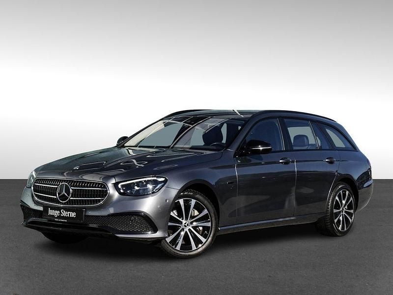 Gebraucht Mercedes E300 Avantgarde 306 PS (225 kW) 2021 Grau Kombi