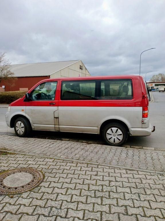 Gebraucht VW Transporter 178 PS (130 kW) 2006 Rot Van