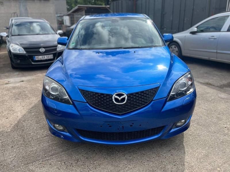 Blau Gebraucht 2003 Mazda 3 Inclusive Kleinwagen | 3.950 € (Fairer Preis) - Bild 1/4
