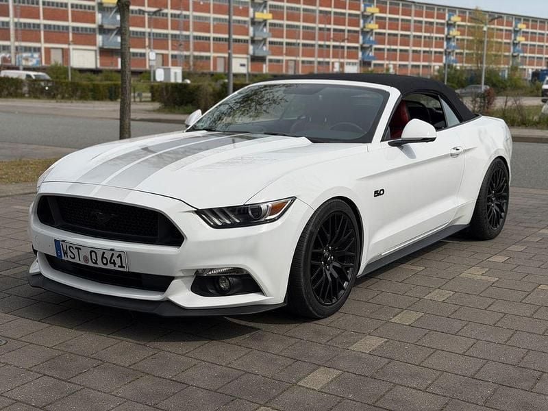 Usata Ford Mustang 421 CV (309 kW) 2017 Bianco Cabrio