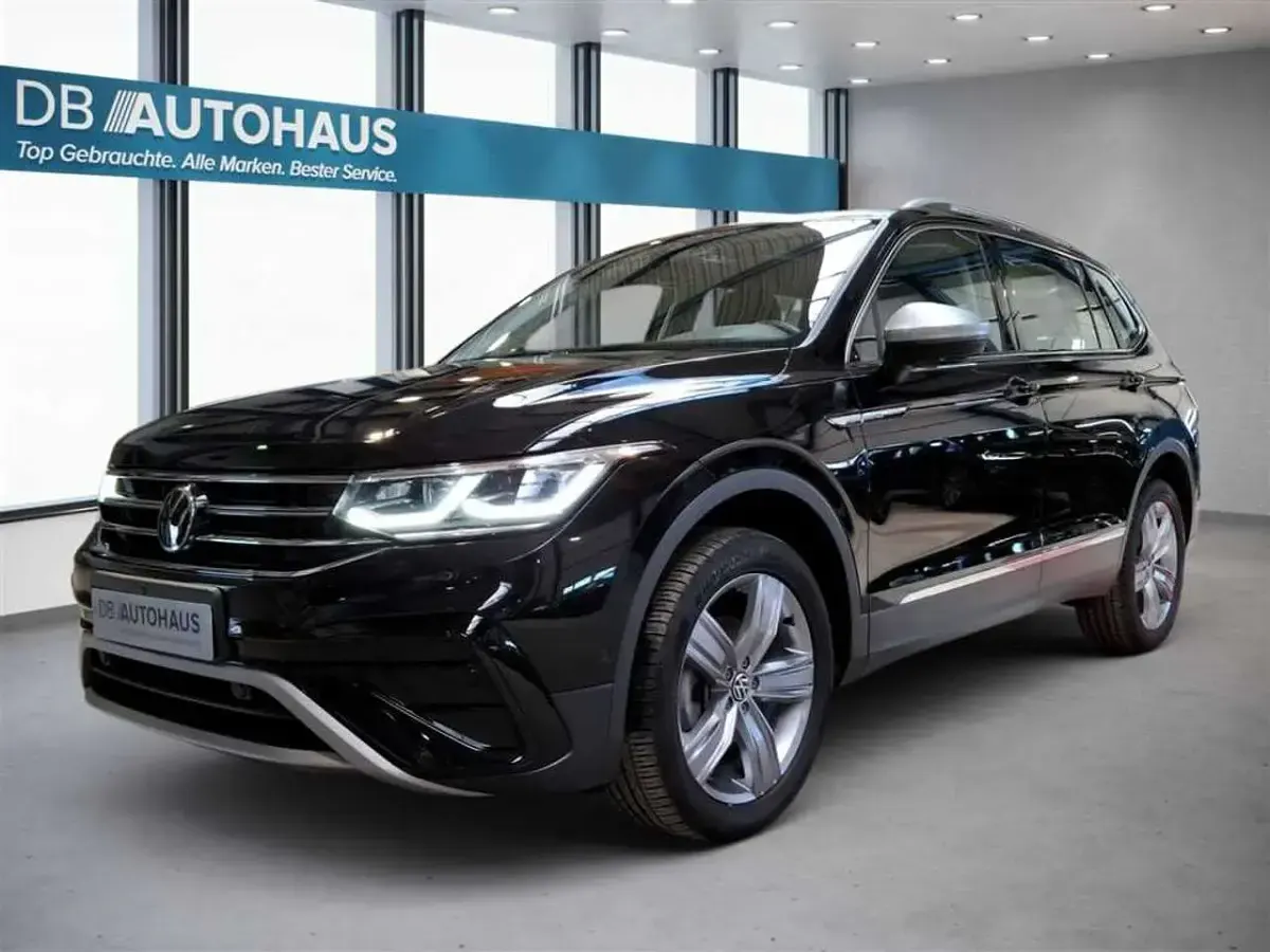 Gebraucht VW Tiguan Allspace Elegance 150 PS (110 kW) 2024 SUV