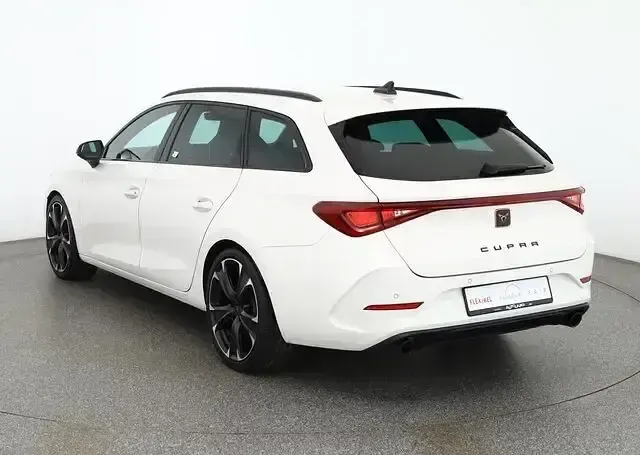 Gebraucht Cupra Leon VZ 245 PS (180 kW) 2024 Candy weiss Kombi