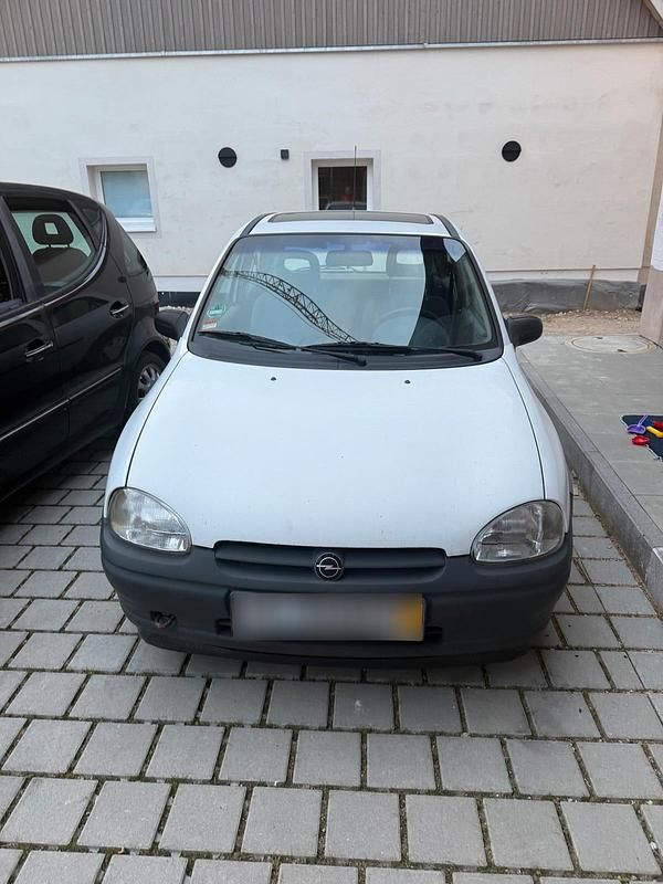 Gebraucht Opel Corsa 1995 Weiß Kleinwagen