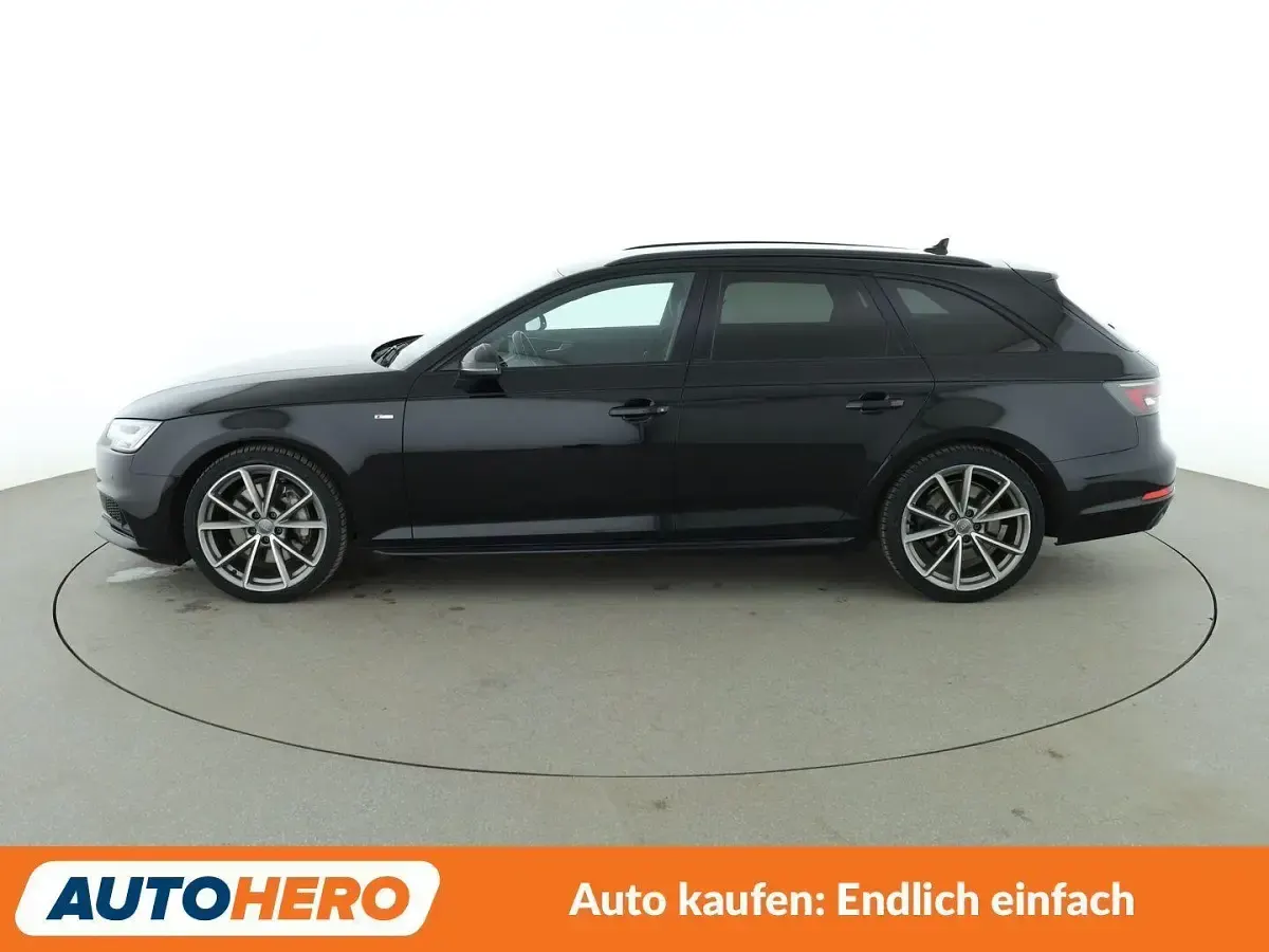 Używany Audi A4 S-Line 252 KM (185 kW) 2018 Czarny Kombi