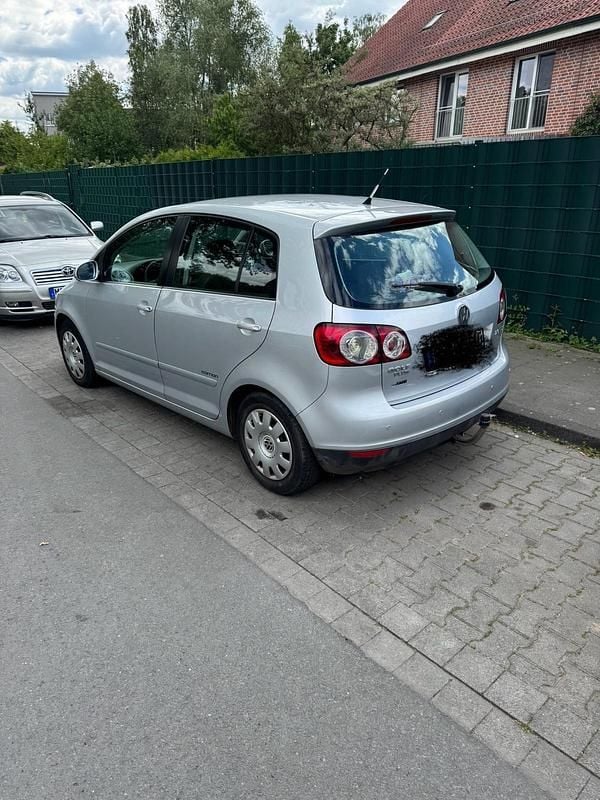 Grau Gebraucht 2008 VW Golf V Kleinwagen | 2.999 € (Guter Preis) - Bild 1/4
