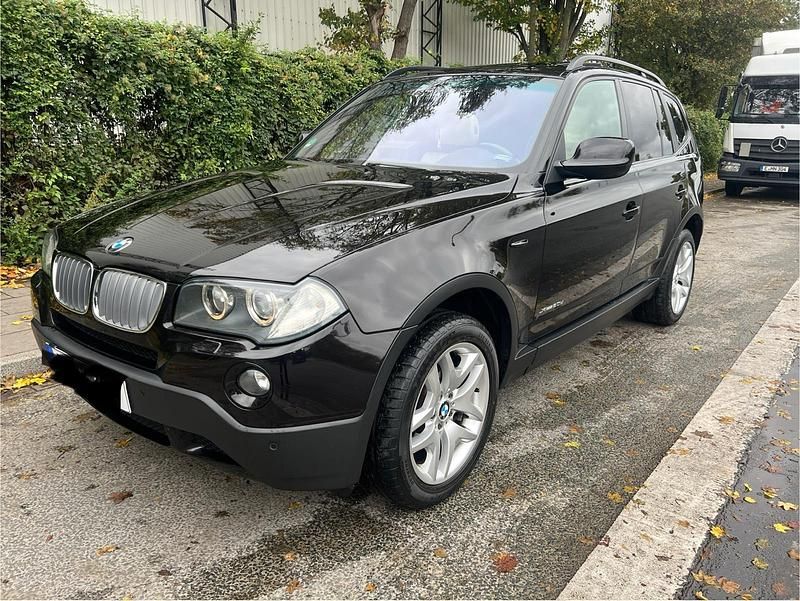 Schwarz Gebraucht 2009 BMW X3 SUV | 5.000 € (Guter Preis) - Bild 1/4