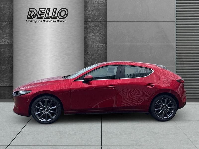 Neu Mazda 3 Center-Line 140 PS (102 kW) 2025 Rot Limousine