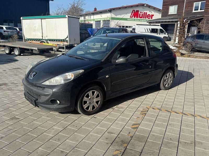 Schwarz Gebraucht 2009 Peugeot 206+ Basis Kleinwagen | 1.100 € (Guter Preis) - Bild 1/4