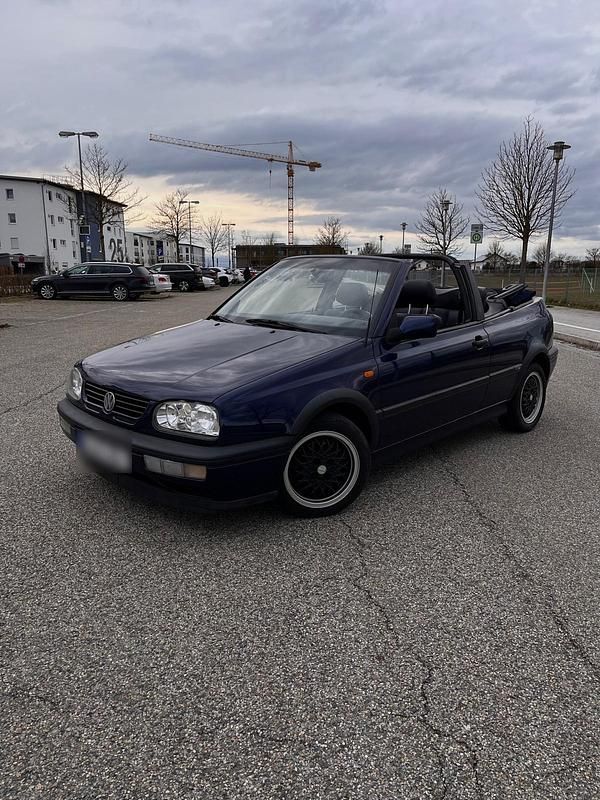 Gebraucht VW Golf Cabriolet Conceptline 75 PS (55 kW) 1997 Blau Cabrio