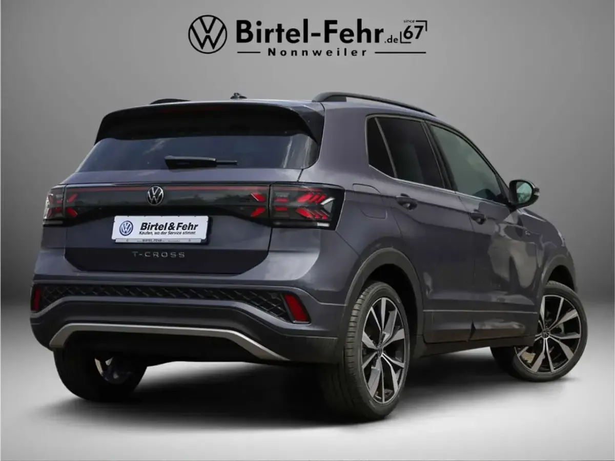 Neu VW T-Cross R-line 150 PS (110 kW) 2026 Rauchgrau metallic SUV