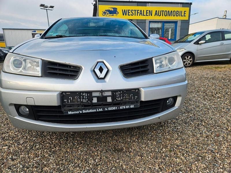 Gebraucht Renault Mégane Cabriolet Avantage 111 PS (81 kW) 2008 Grau Cabrio