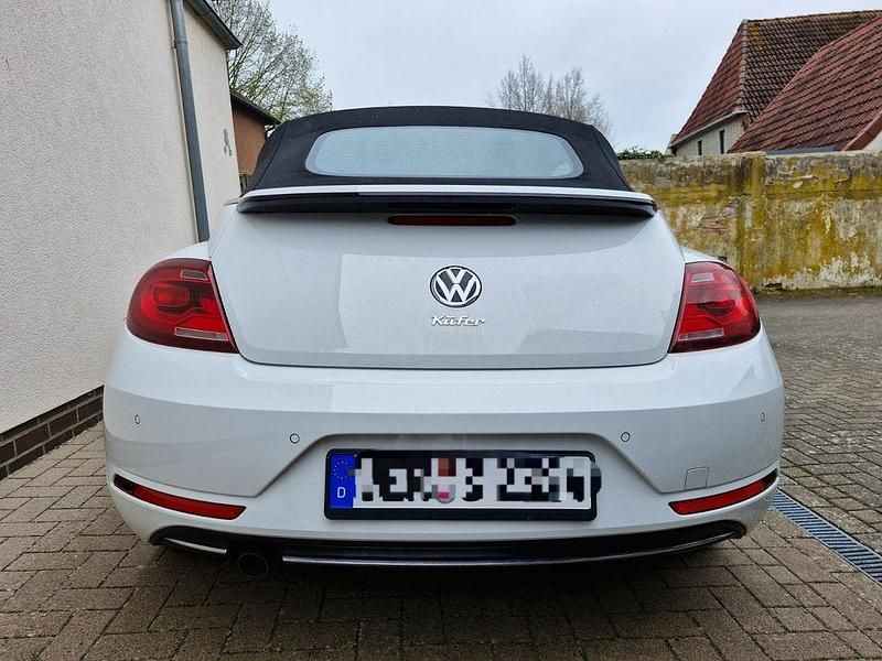 Gebraucht VW Beetle Sound 105 PS (77 kW) 2017 Weiß Kleinwagen