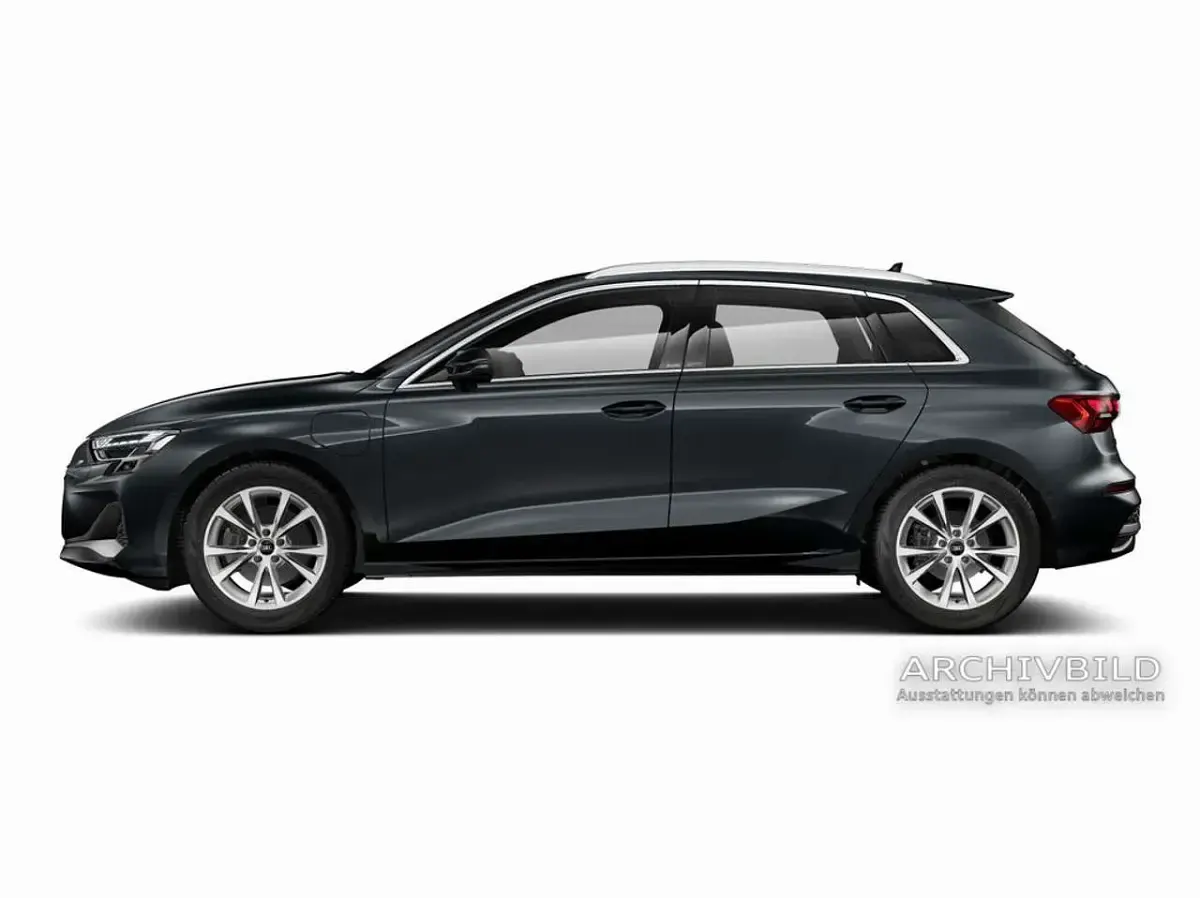 Gebraucht Audi A3 Performance 204 PS (150 kW) 2025 Manhattangrau Limousine
