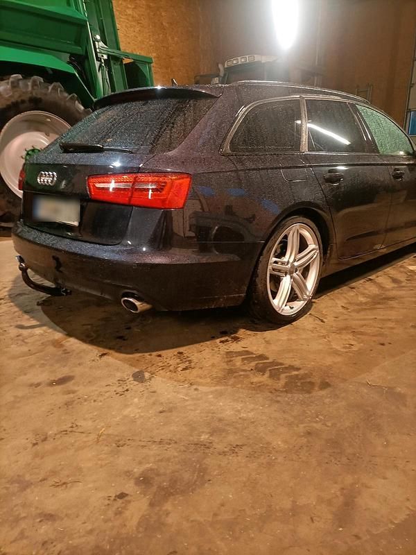 Gebraucht Audi A6 S-Line 204 PS (150 kW) 2013 Andere farben Kombi